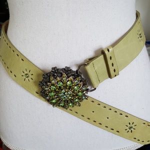 LIME   GREEN STONE BUCKLE  BELT